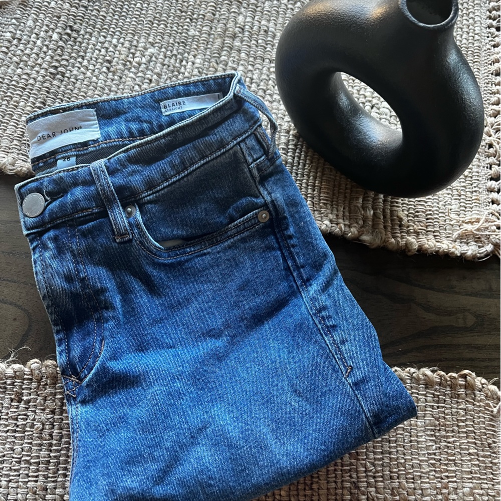 Dear John Blaire Straight leg jean size 26